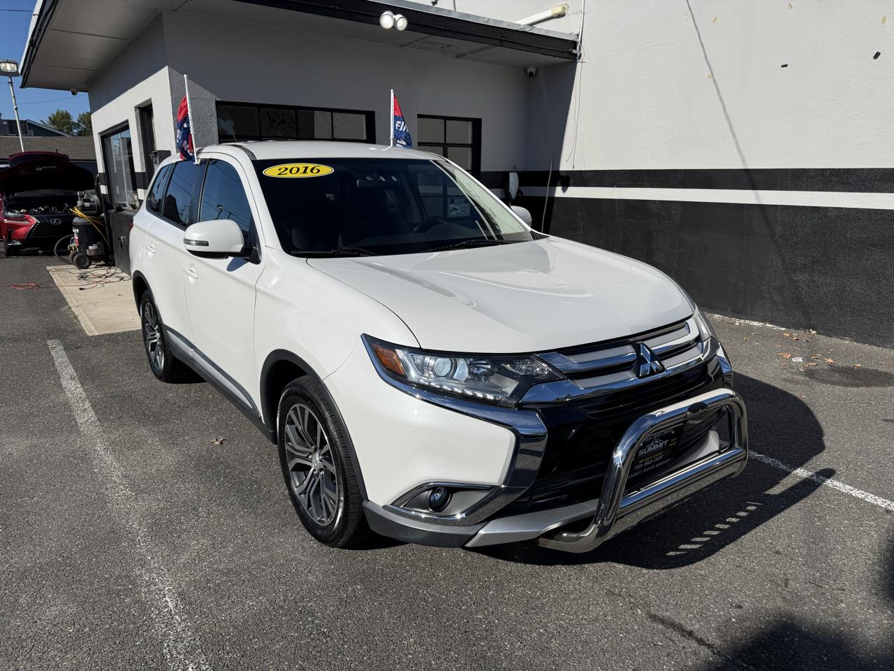 Mitsubishi Outlander SE AWD 2016