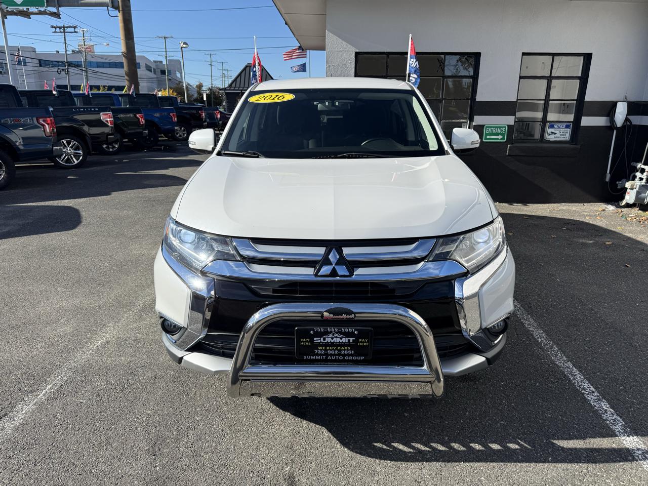 Mitsubishi Outlander SE AWD 2016