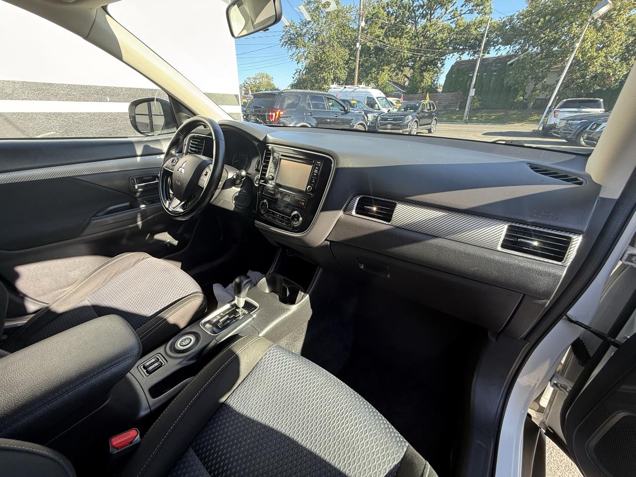 Mitsubishi Outlander SE AWD 2016
