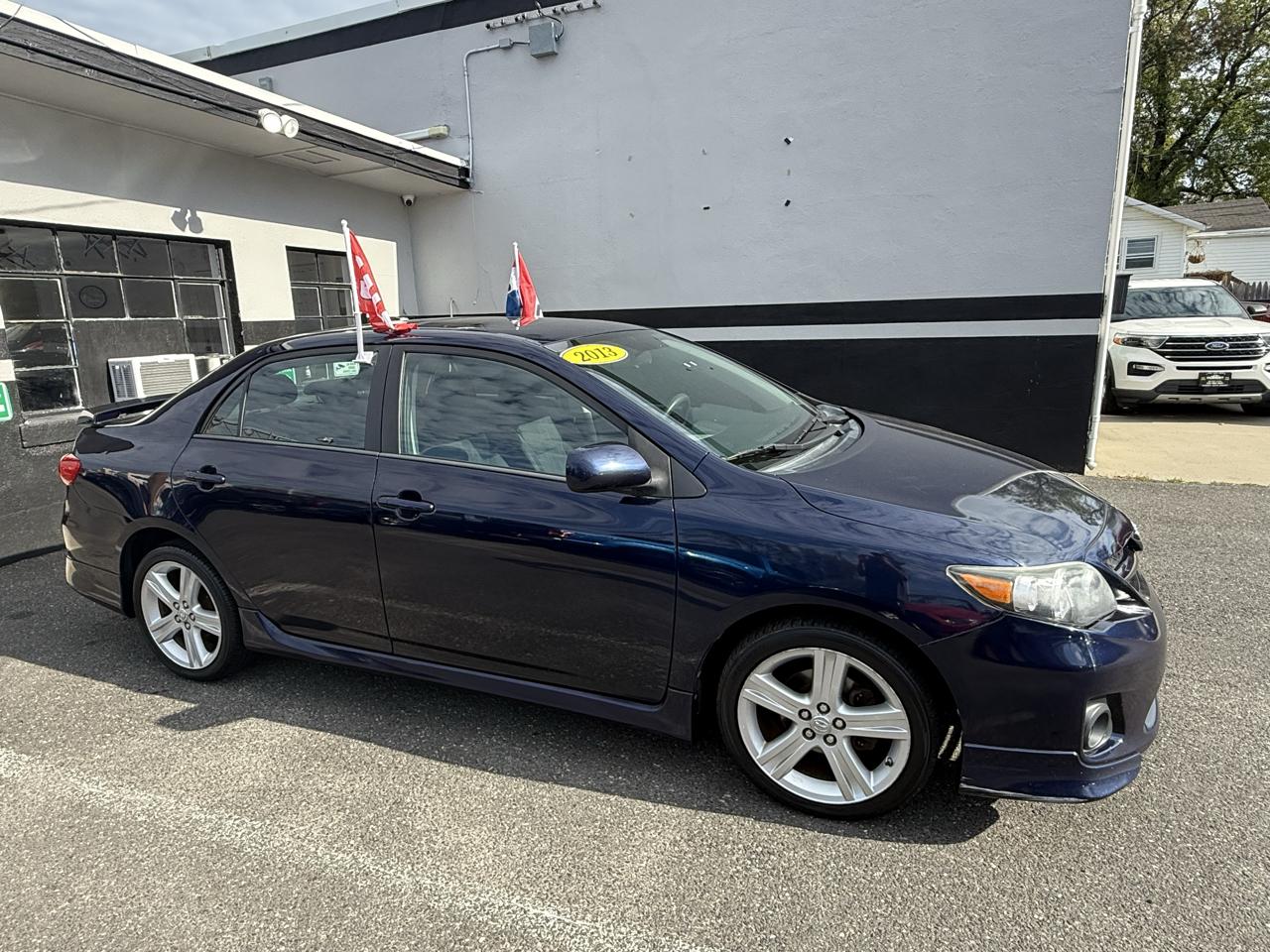 Toyota Corolla S 4D Sedan 2013