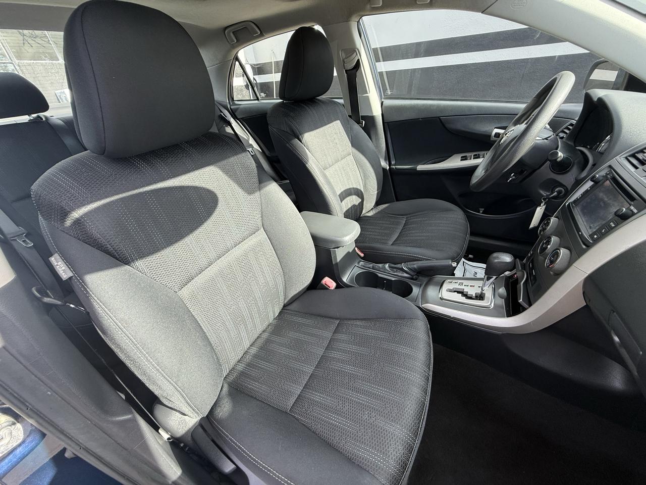Toyota Corolla S 4D Sedan 2013