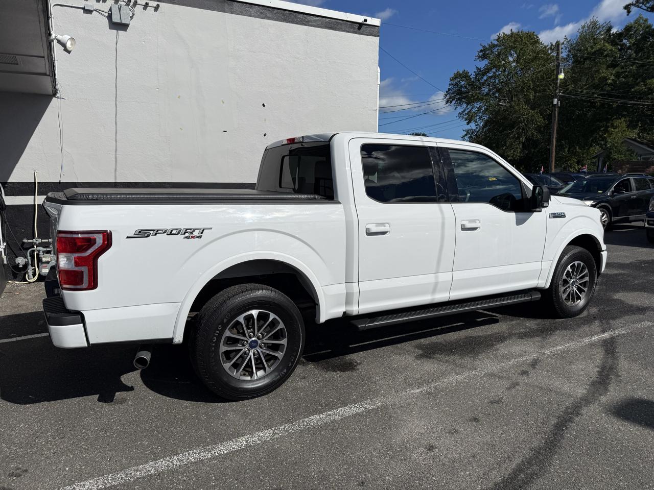 Ford F-150 XLT SuperCrew 5.5-ft. Bed 4WD 2018