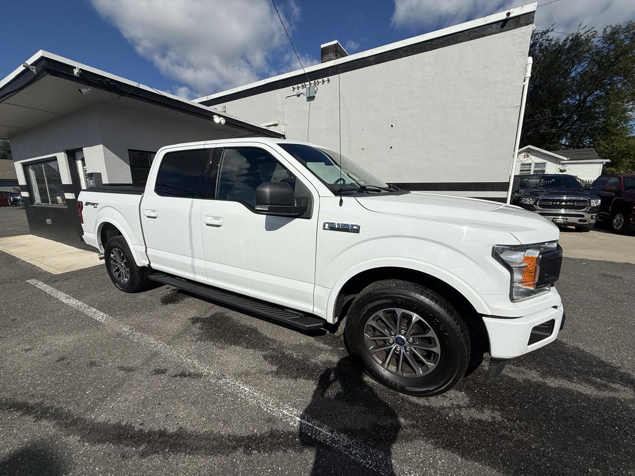 Ford F-150 XLT SuperCrew 5.5-ft. Bed 4WD 2018