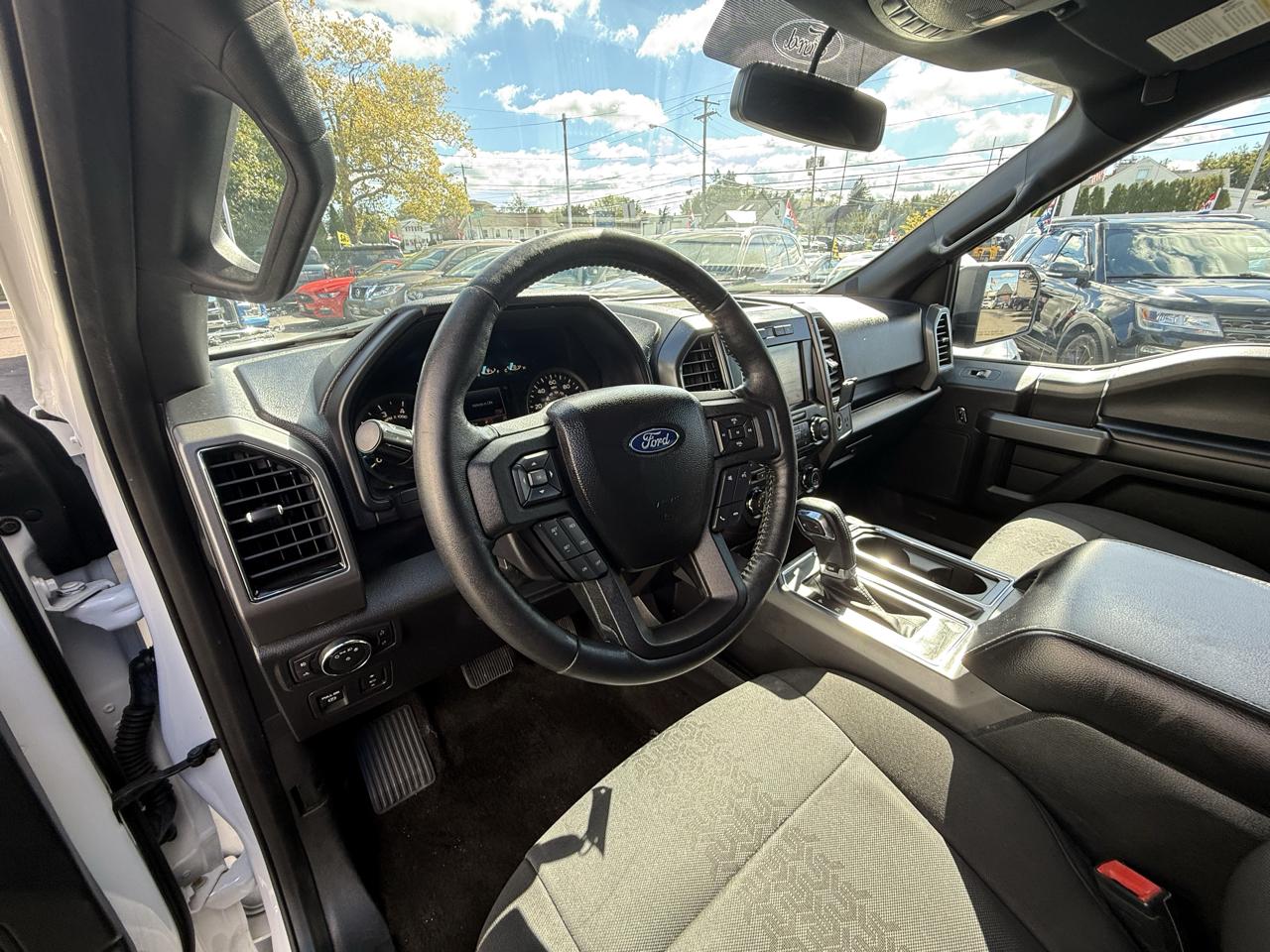 Ford F-150 XLT SuperCrew 5.5-ft. Bed 4WD 2018