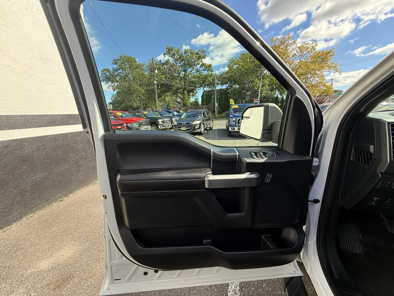 Ford F-150 XLT SuperCrew 5.5-ft. Bed 4WD 2018