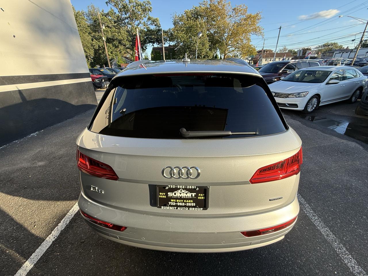 Audi Q5 2.0T Premium quattro 2020