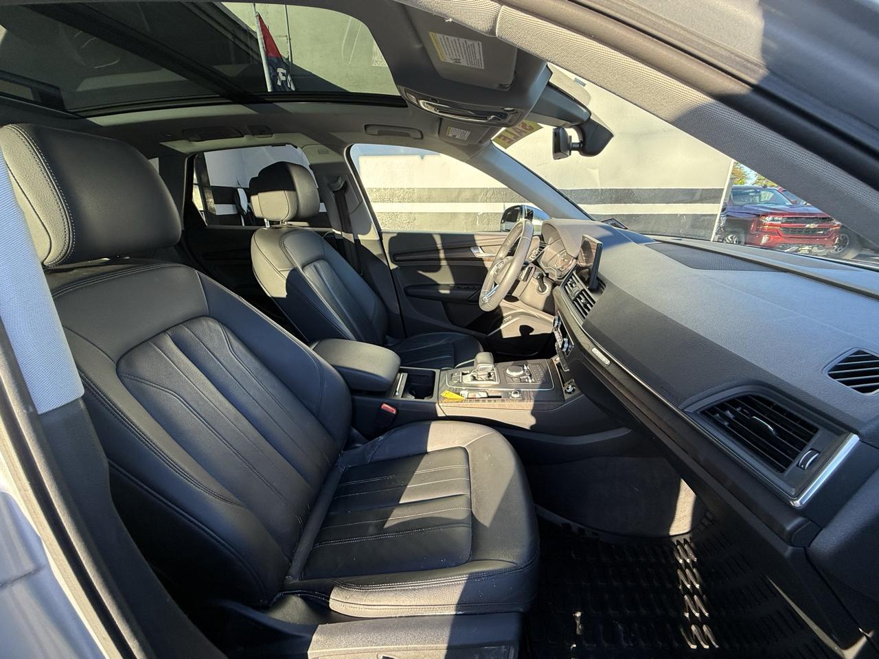 Audi Q5 2.0T Premium quattro 2020