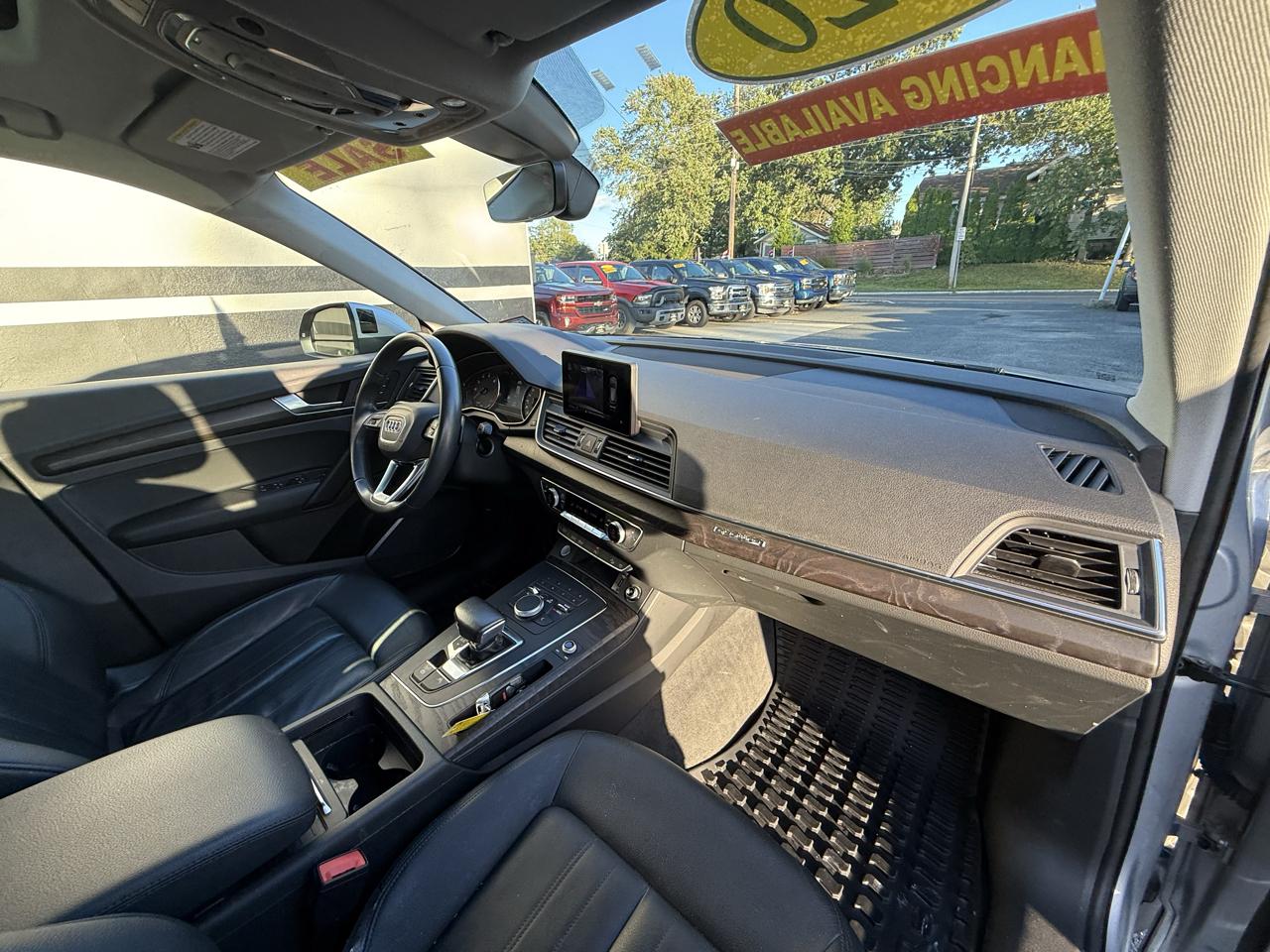 Audi Q5 2.0T Premium quattro 2020