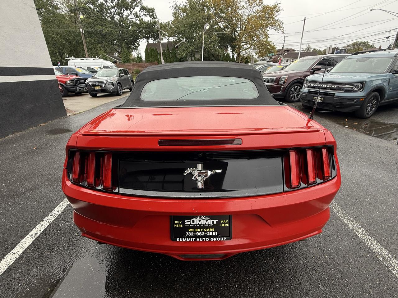 Ford Mustang V6 Convertible 2015