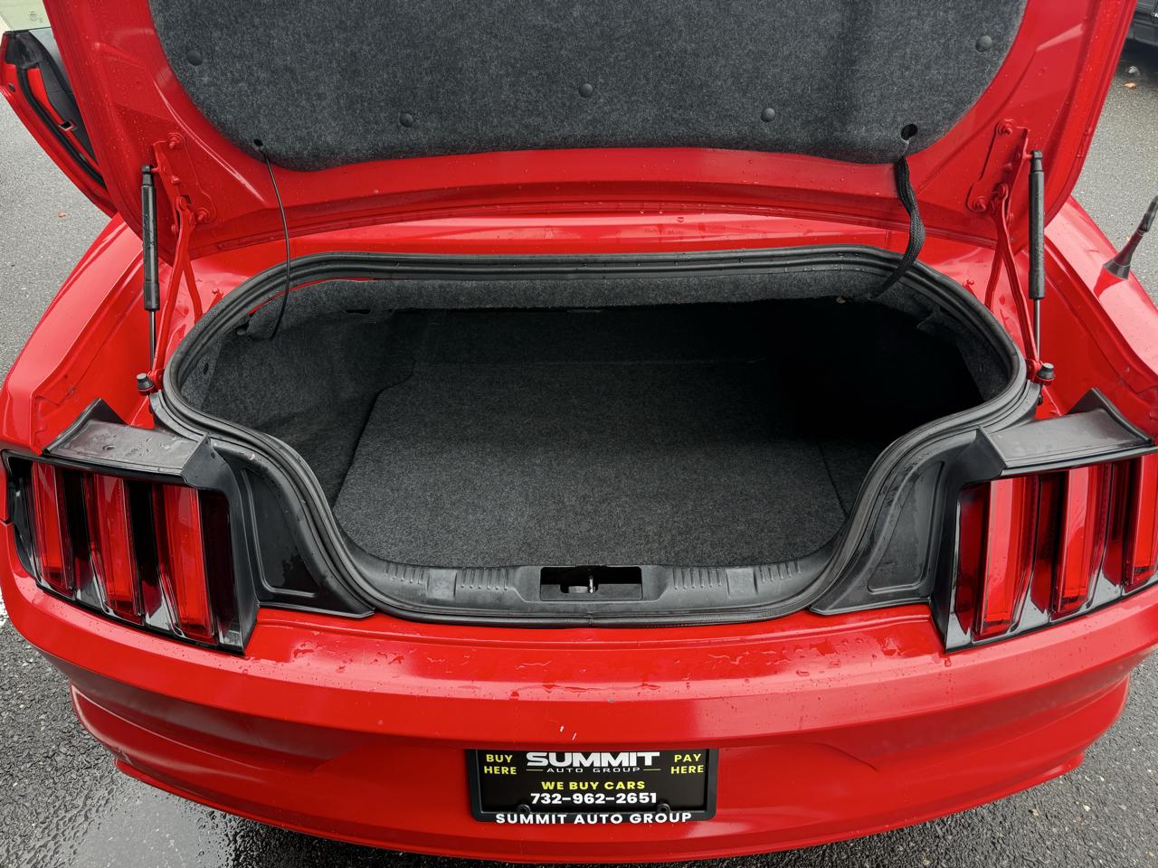 Ford Mustang V6 Convertible 2015