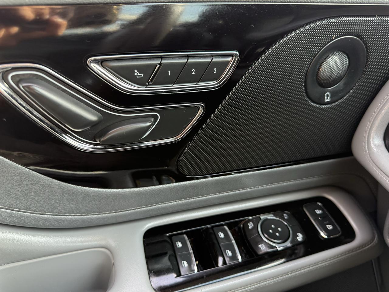 Lincoln Aviator Reserve AWD 2020