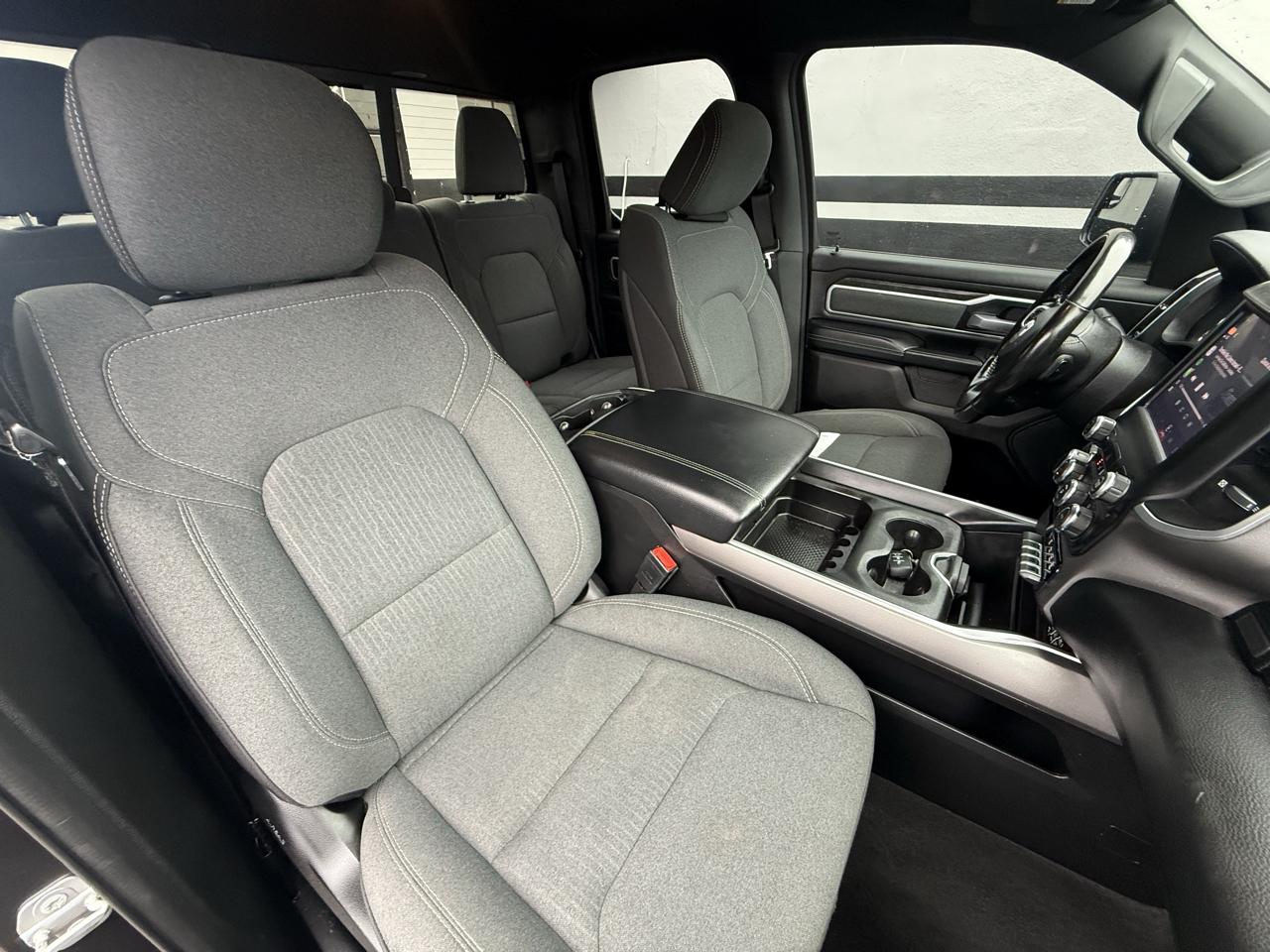 RAM 1500 Lone Star Crew Cab SB 4WD 2022