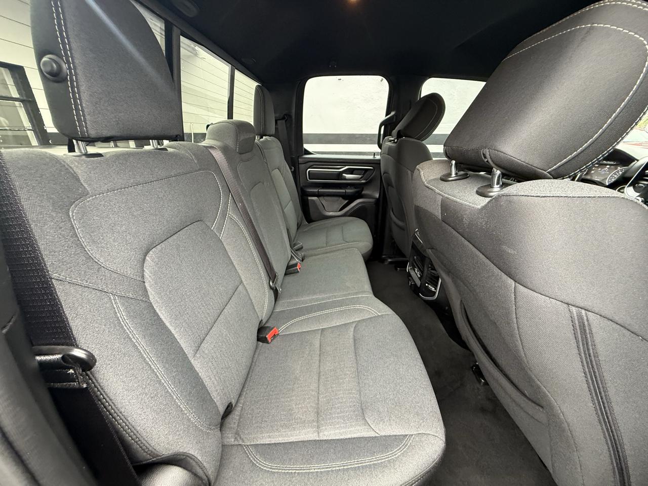 RAM 1500 Lone Star Crew Cab SB 4WD 2022