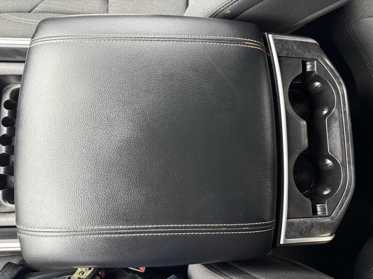 RAM 1500 Lone Star Crew Cab SB 4WD 2022