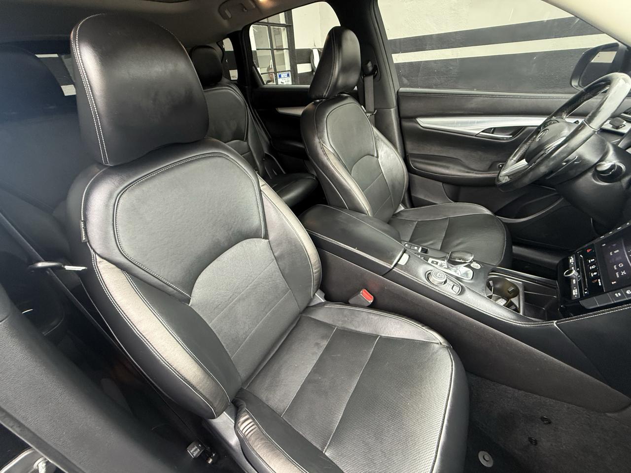 Infiniti QX50 ESSENTIAL AWD 2019