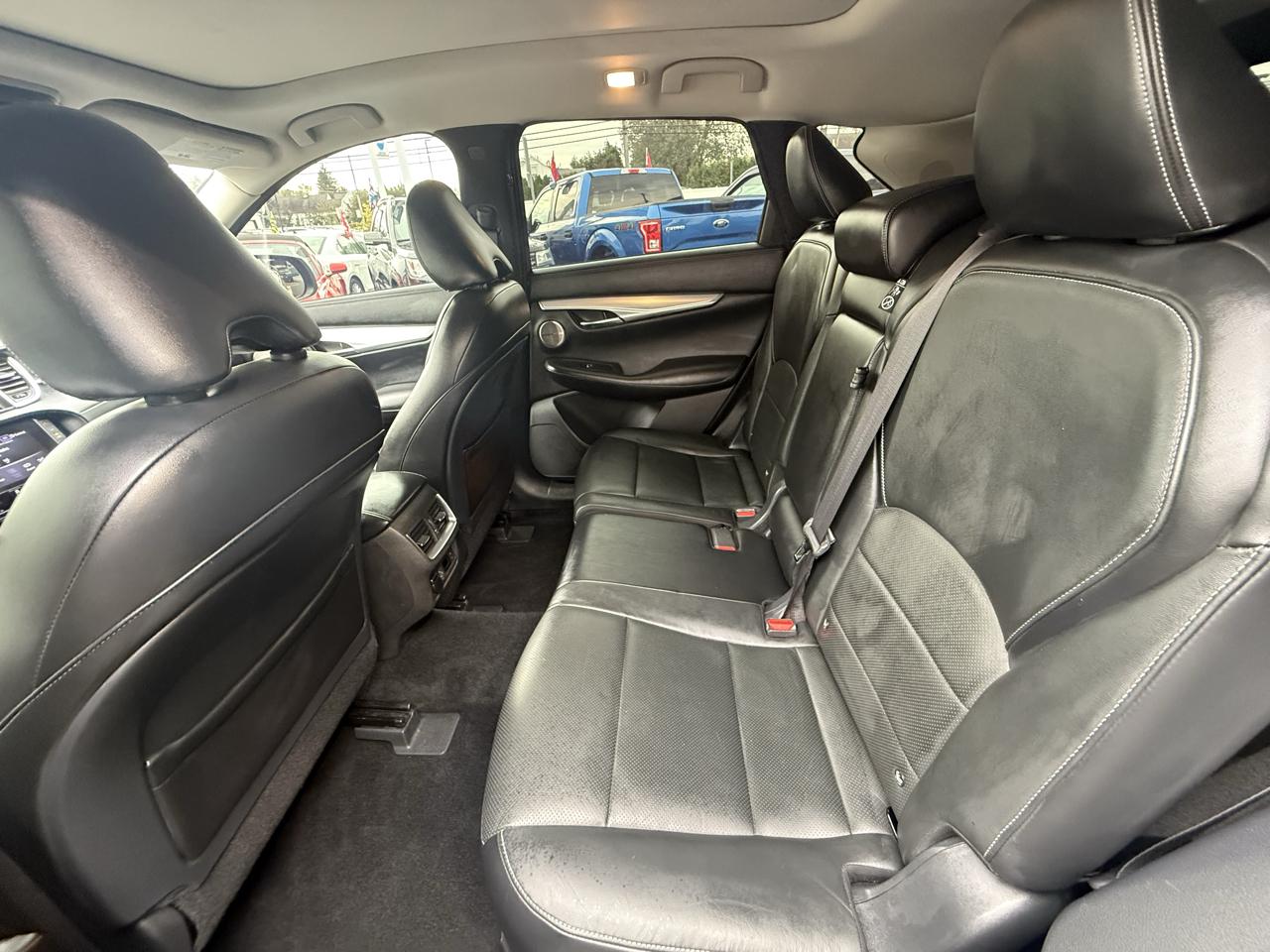 Infiniti QX50 ESSENTIAL AWD 2019