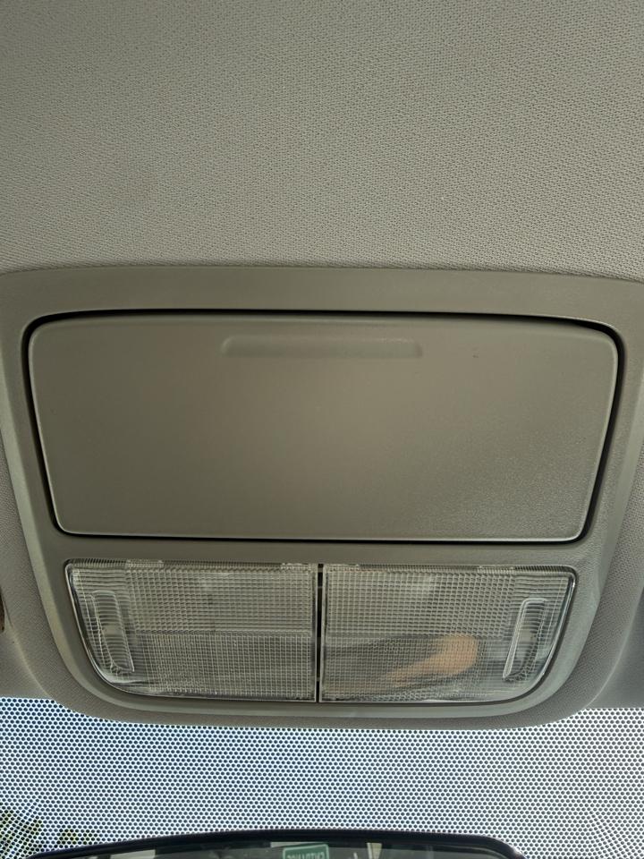 Honda Accord LX sedan AT 2012