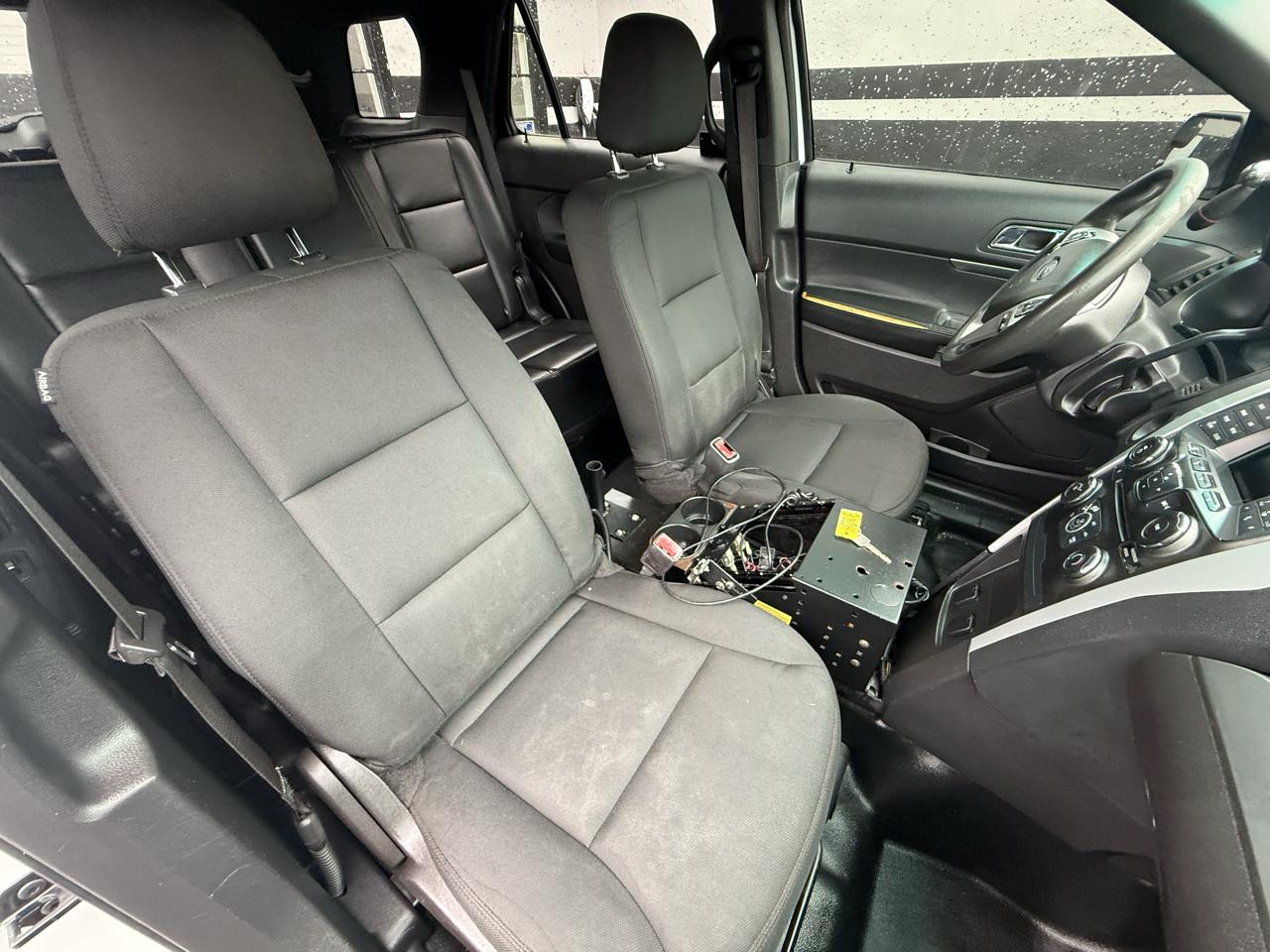 Ford Explorer Police 4WD 2015
