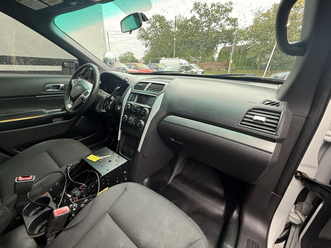 Ford Explorer Police 4WD 2015
