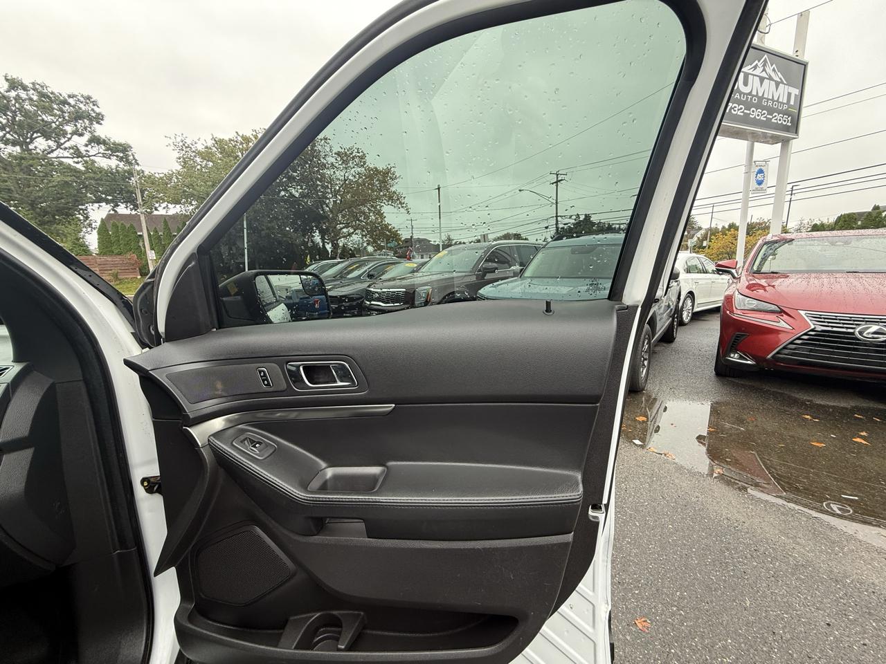 Ford Explorer Police 4WD 2015