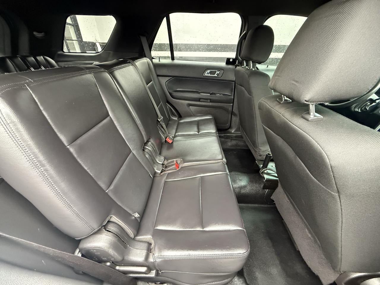 Ford Explorer Police 4WD 2015