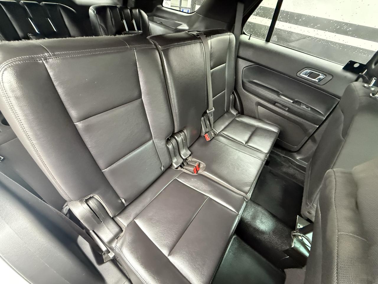 Ford Explorer Police 4WD 2015