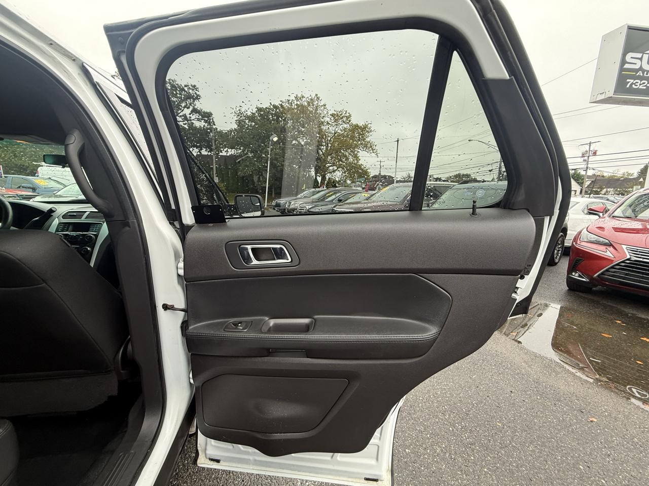 Ford Explorer Police 4WD 2015