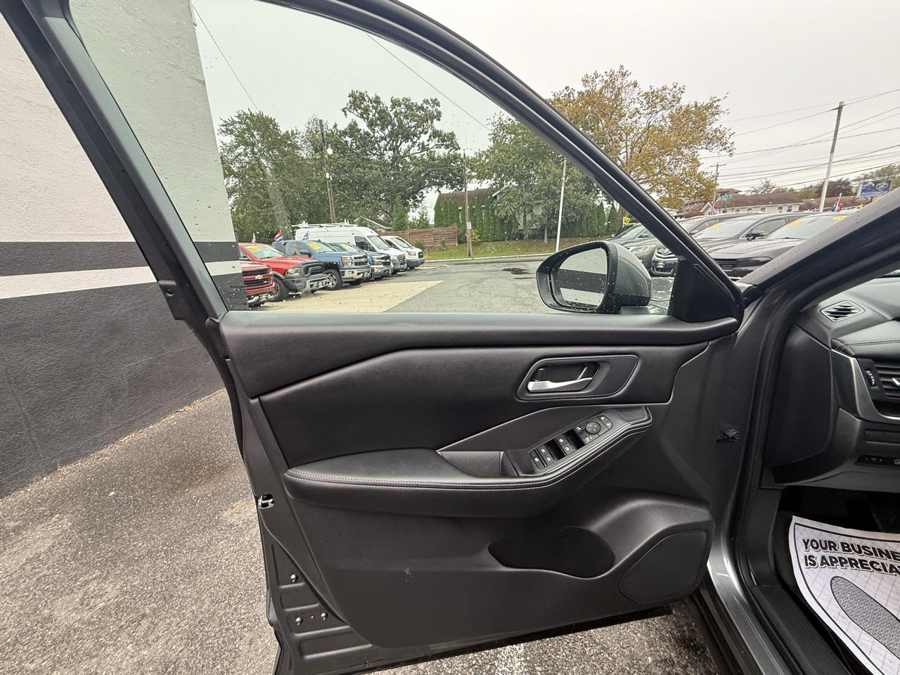 Nissan Rogue SV AWD 2024