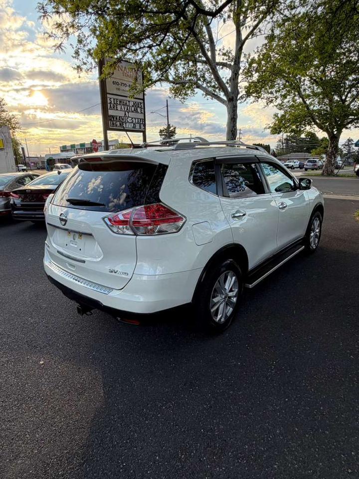 Nissan Rogue  2016