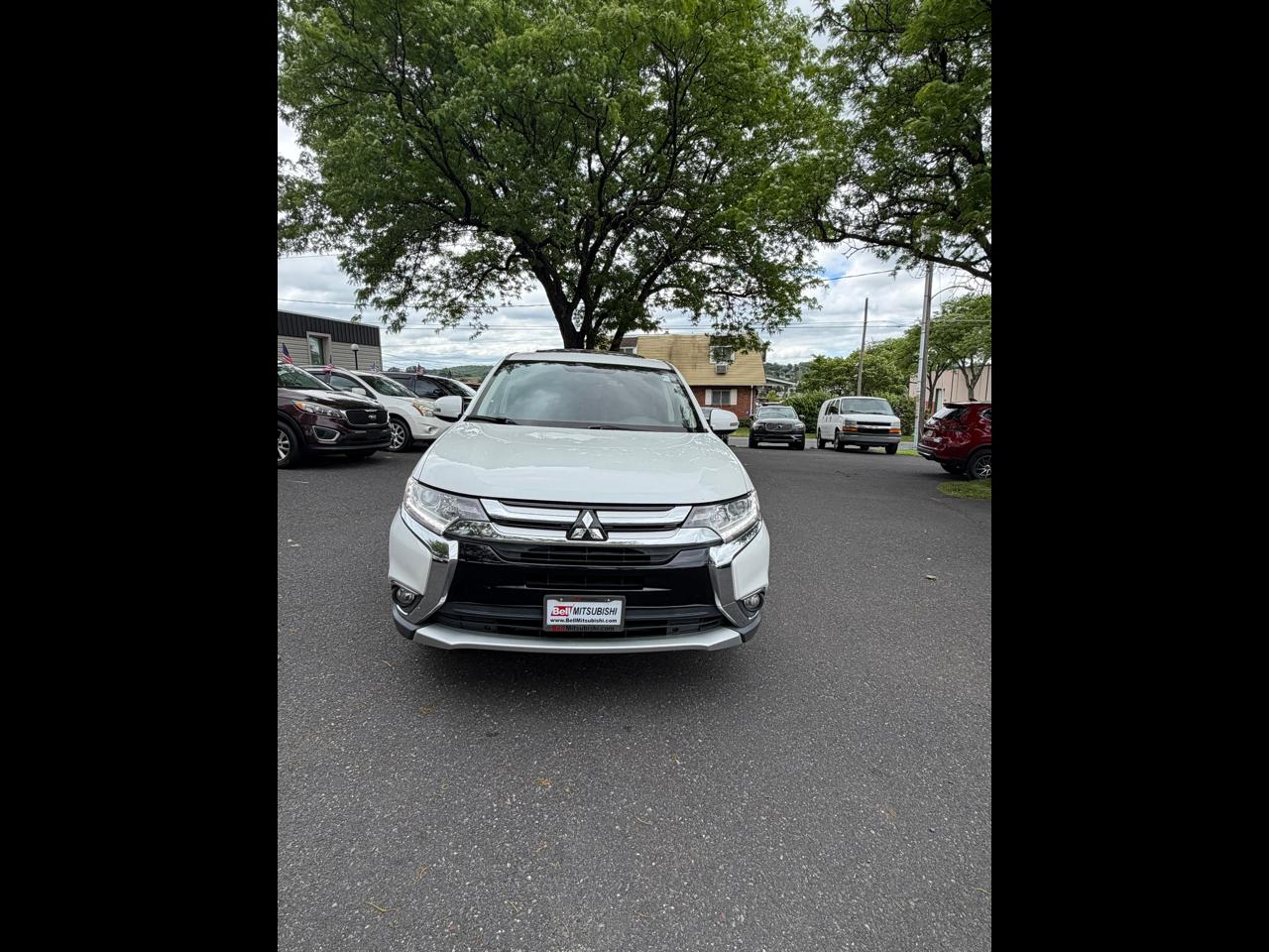 Mitsubishi Outlander  2017