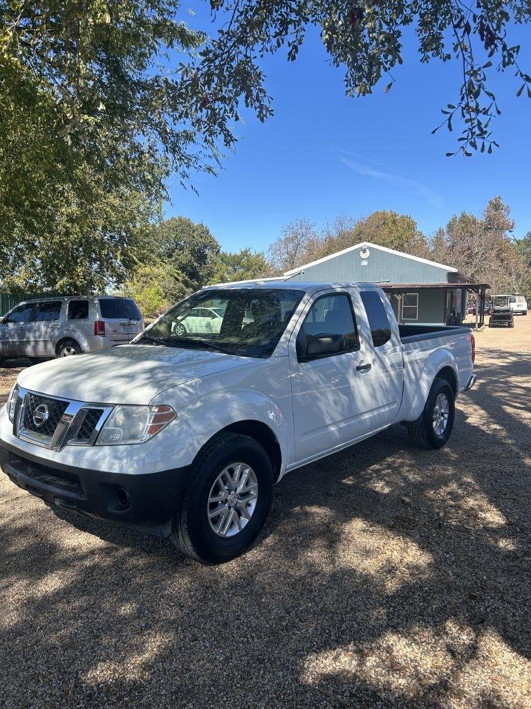 Nissan Frontier SV King Cab 6MT 2WD 2014