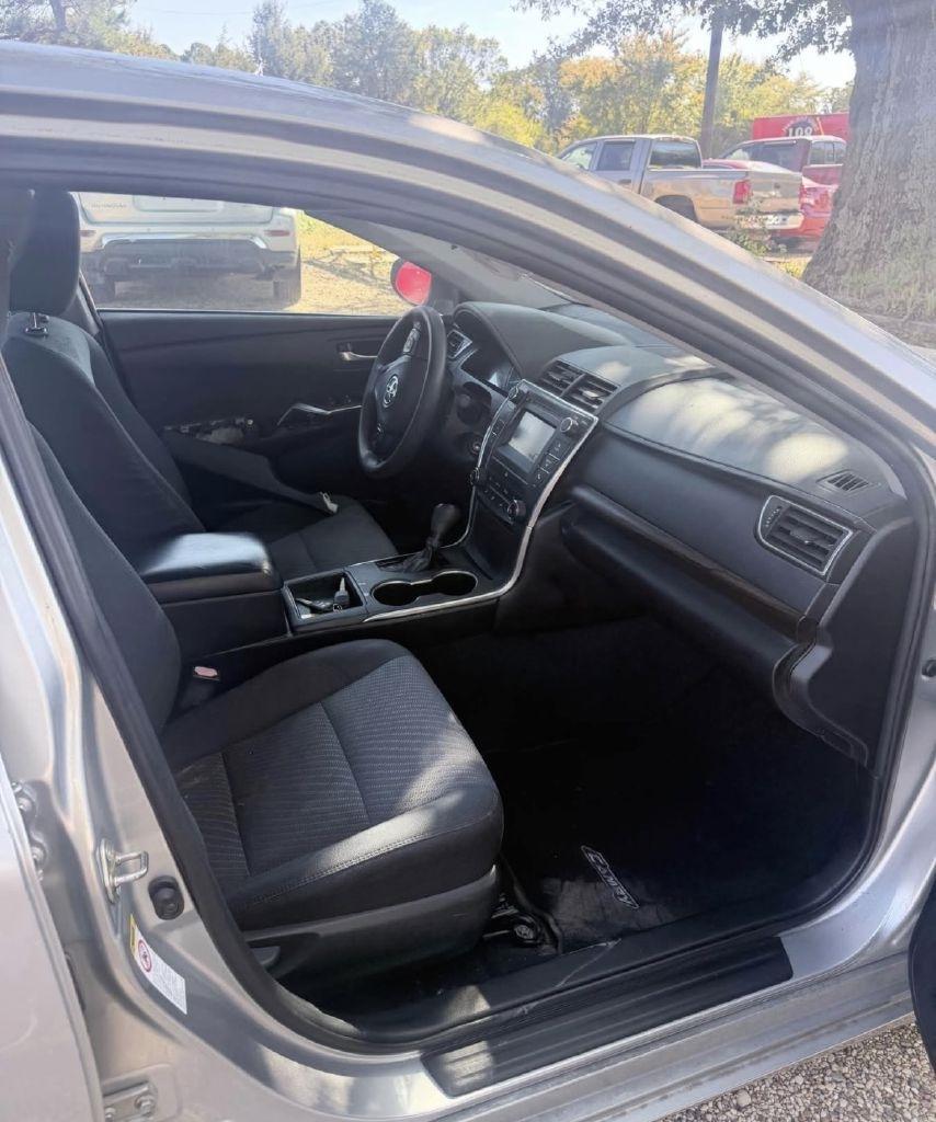 Toyota Camry LE 2015