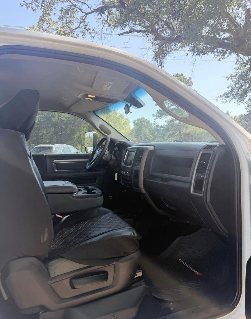 RAM 2500 Tradesman Regular Cab 4WD 2018