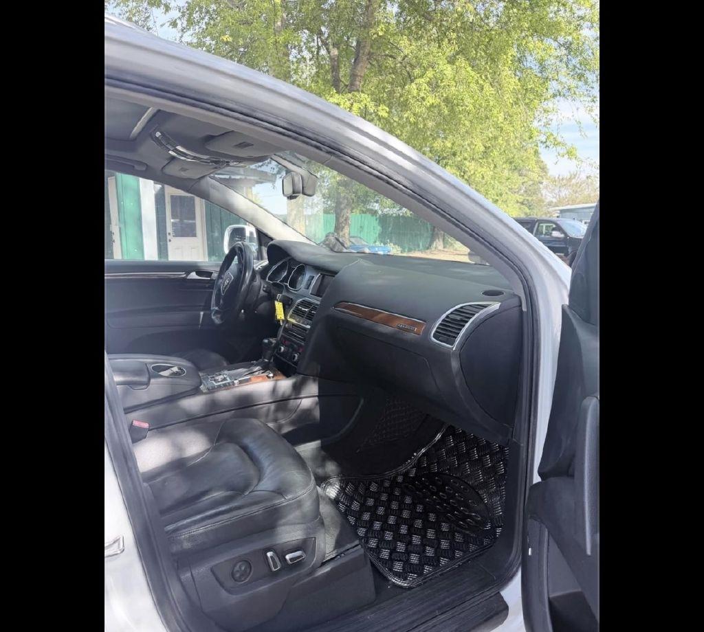 Audi Q7 3.0T Premium Plus quattro 2015