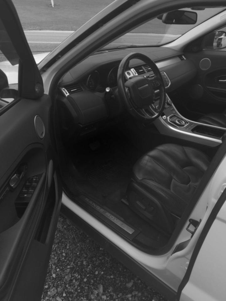 Land Rover Range Rover Evoque Pure Plus 5-Door 2015