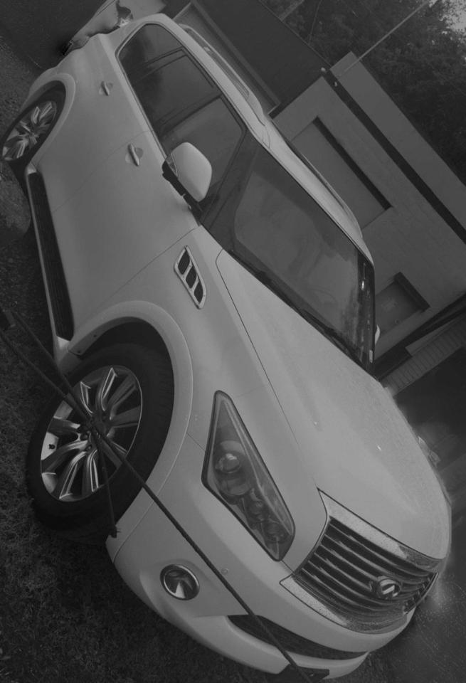 Infiniti QX56 4WD 2011