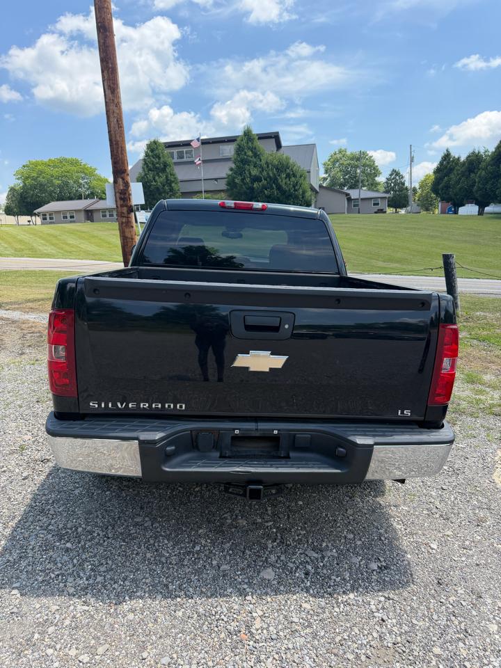 Chevrolet Silverado 1500 LS Crew Cab 2WD 2009