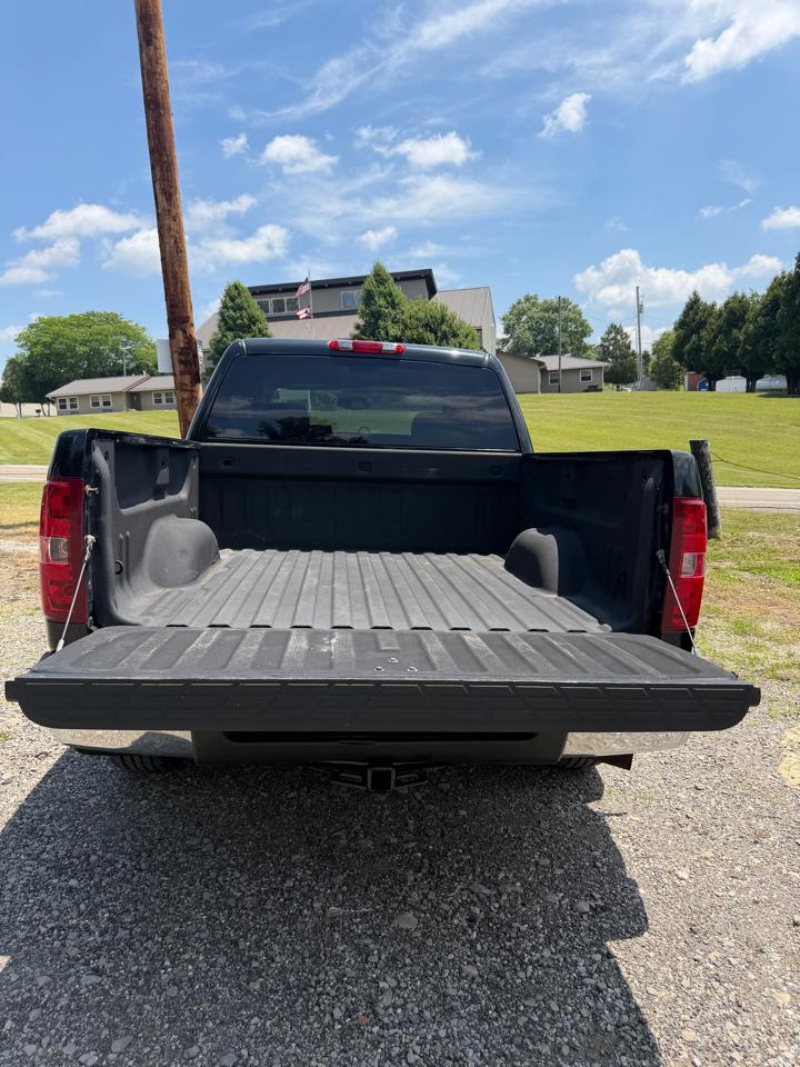Chevrolet Silverado 1500 LS Crew Cab 2WD 2009