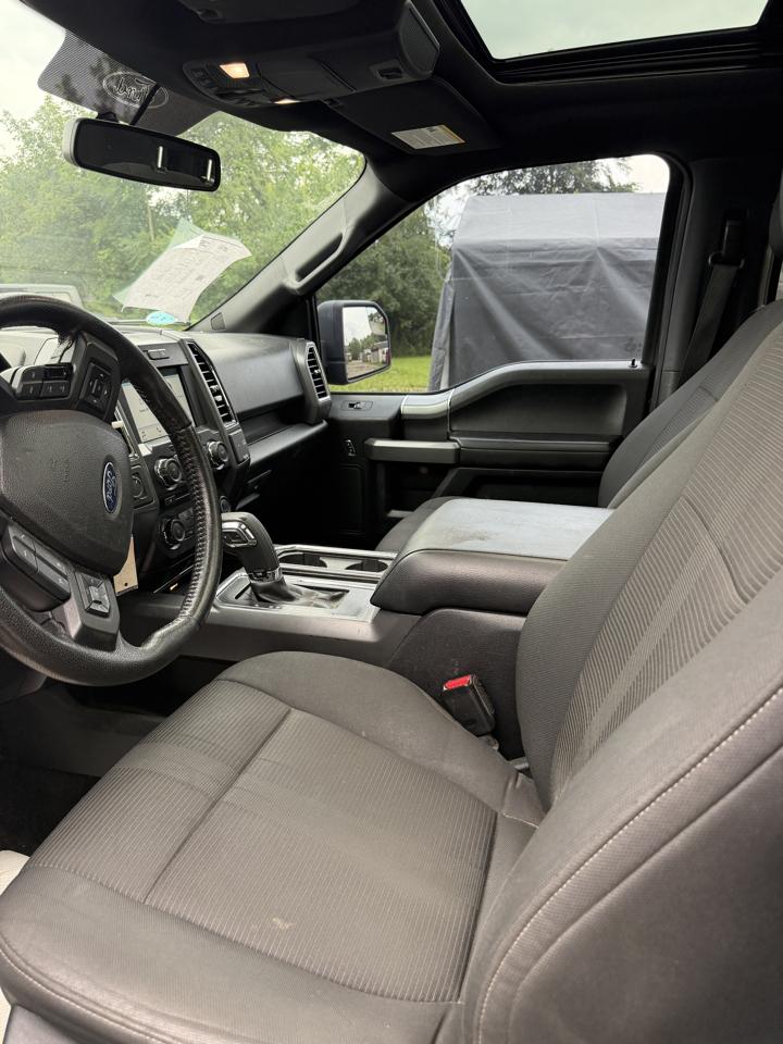 Ford F-150 Lariat SuperCrew 5.5-ft. Bed 4WD 2016