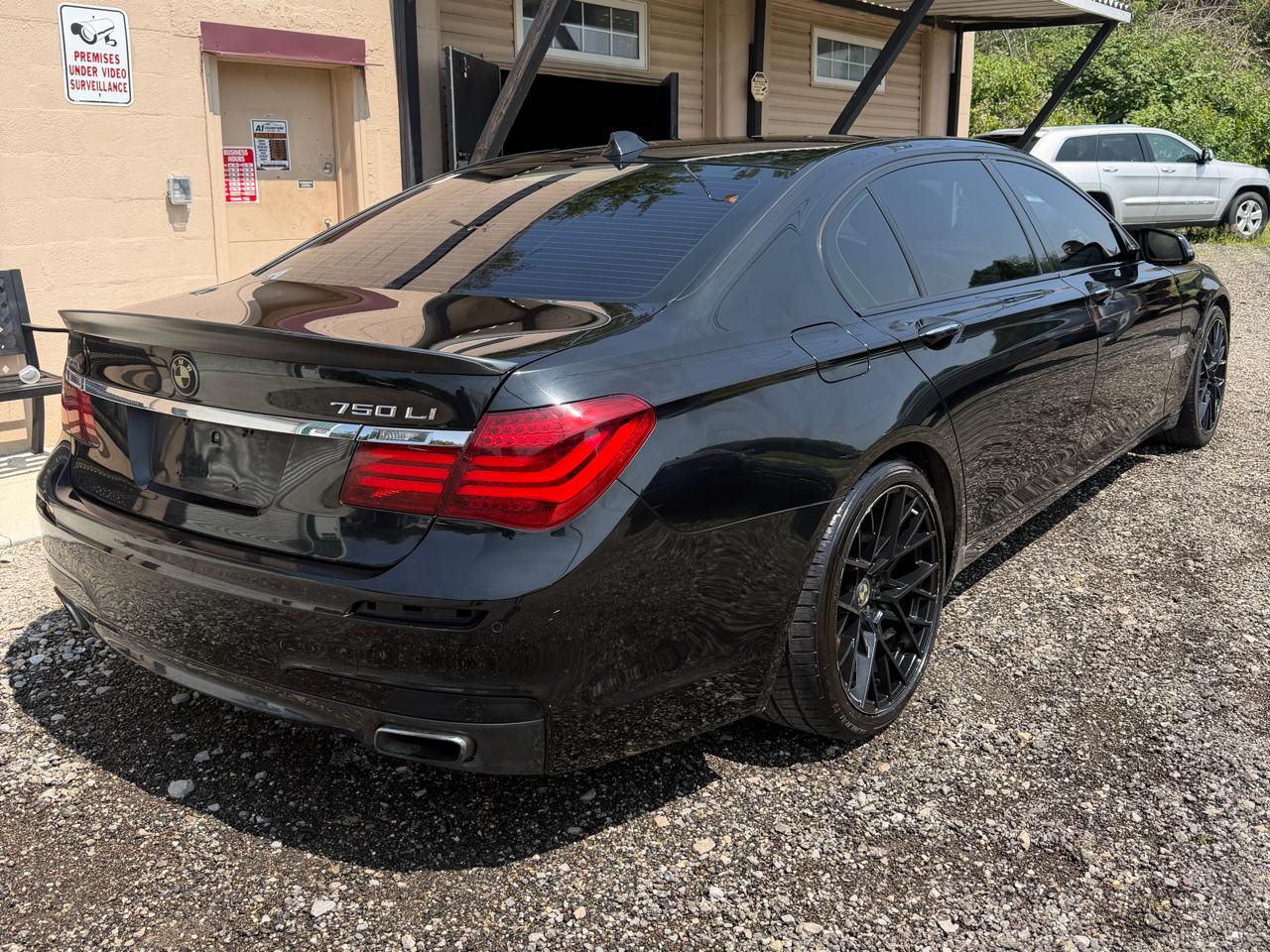 BMW Alpina B7 LWB xDrive 2013