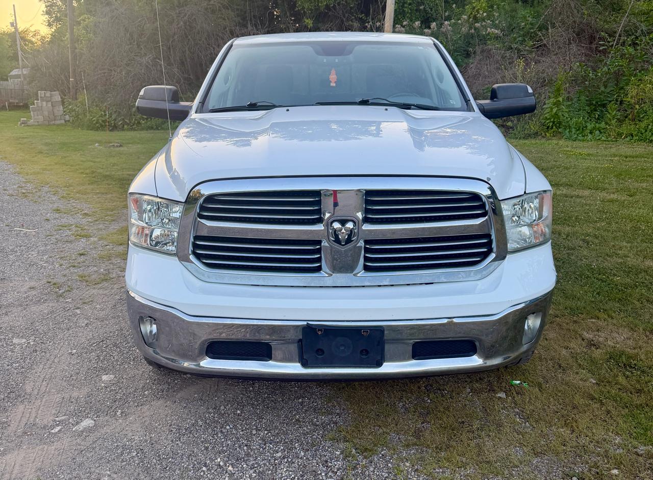RAM 1500 SLT Crew Cab SWB 4WD 2013
