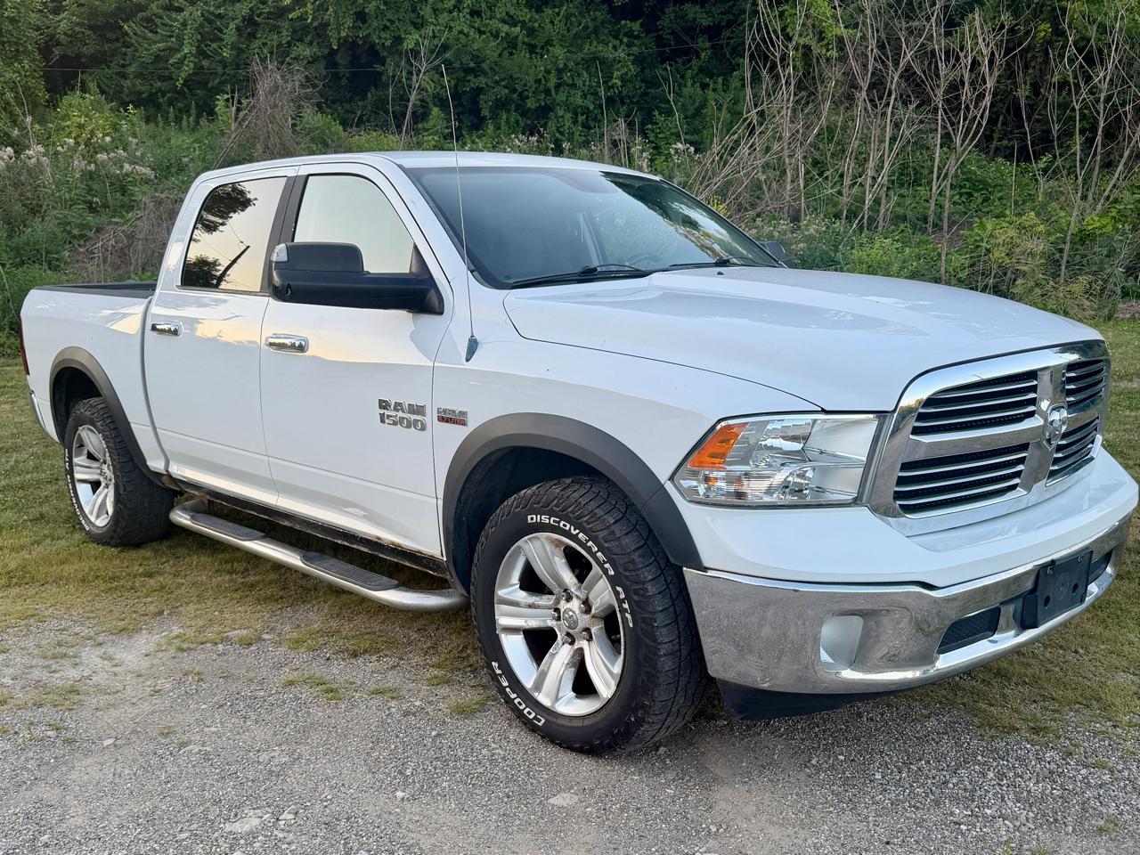 RAM 1500 SLT Crew Cab SWB 4WD 2013