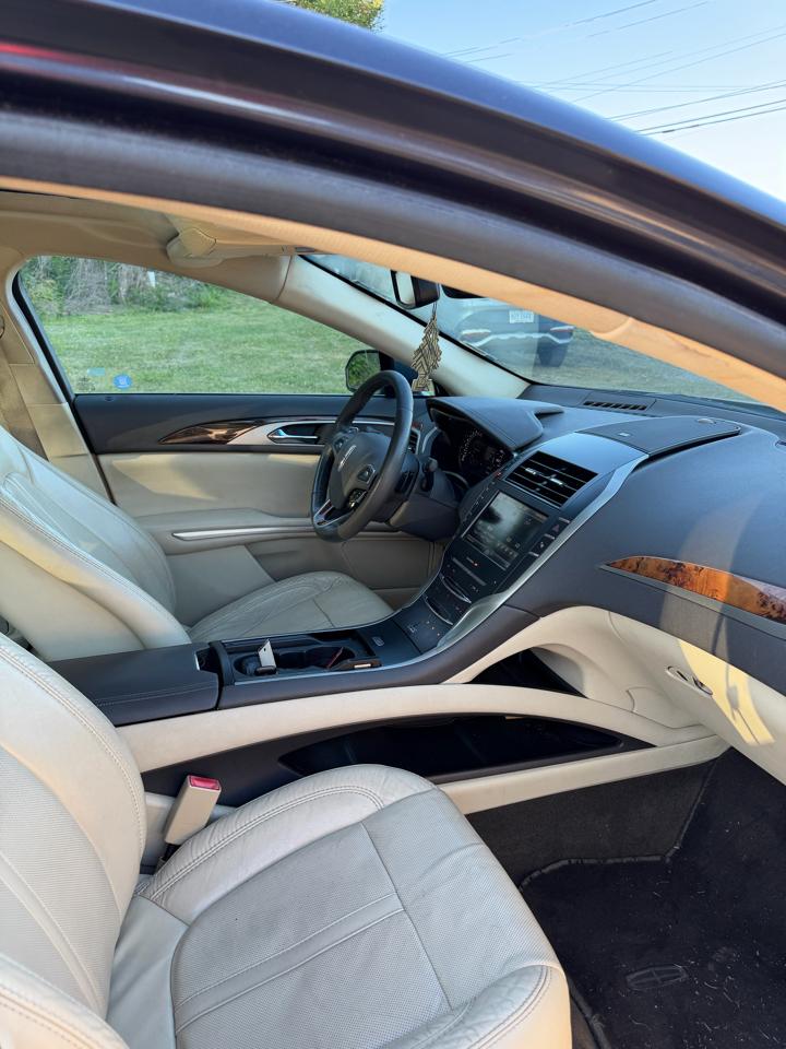 Lincoln MKZ FWD 2014