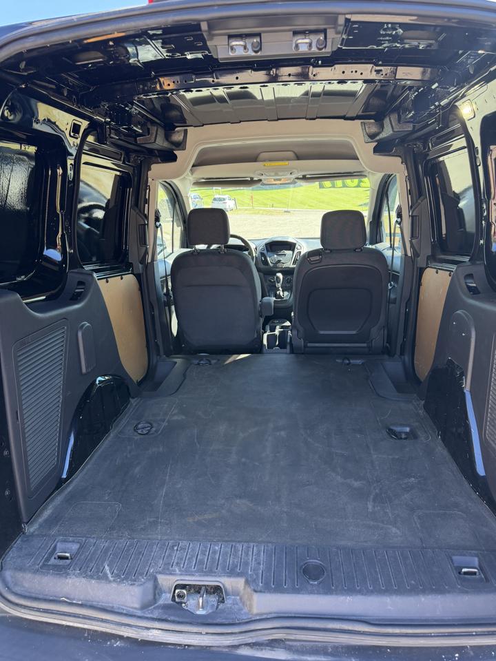 Ford Transit Connect Cargo Van XL SWB w/Rear Liftgate 2017