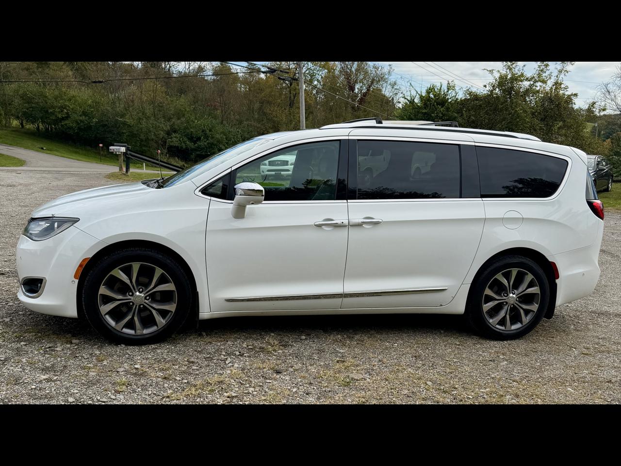 2017 Chrysler Pacifica Limited