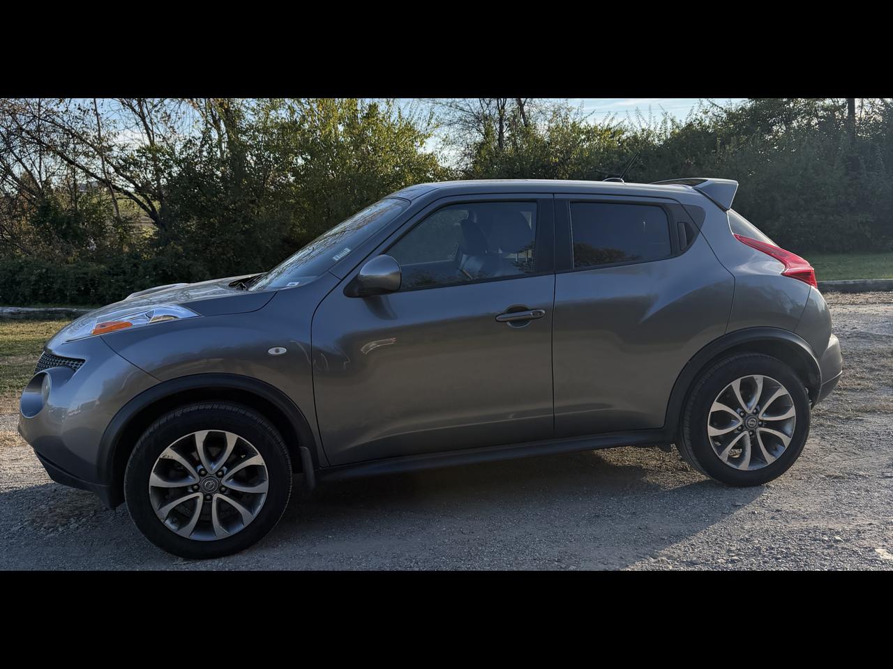 Nissan Juke S AWD 2012