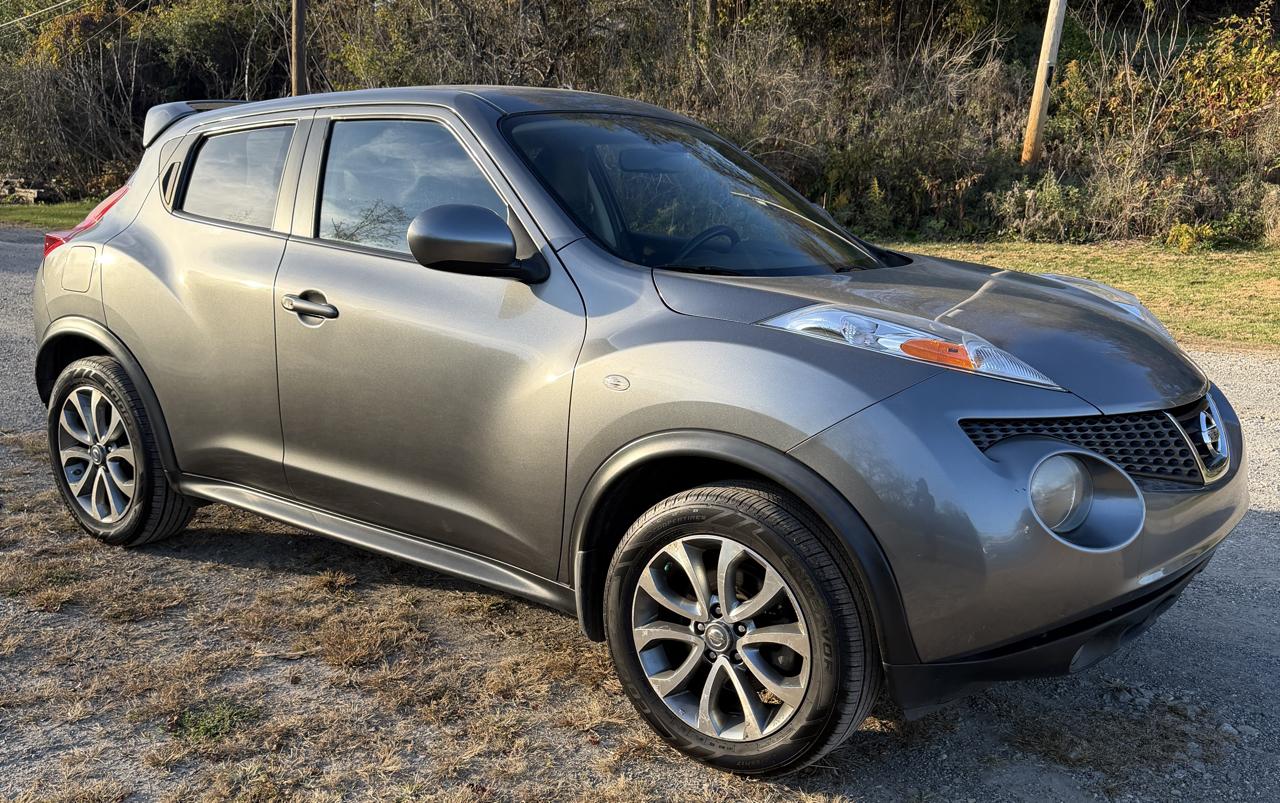 Nissan Juke S AWD 2012