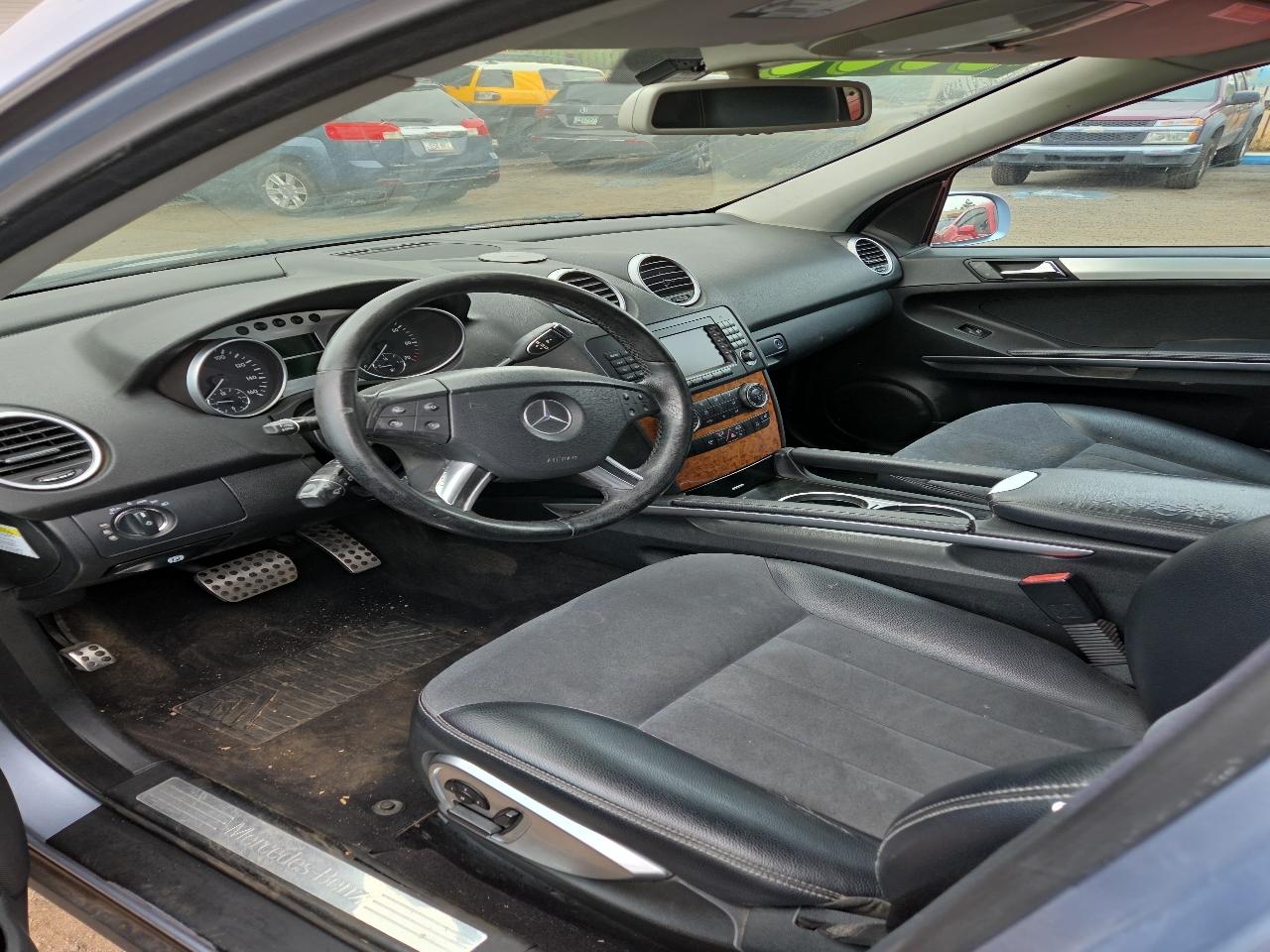 Mercedes-Benz M-Class ML500 2006