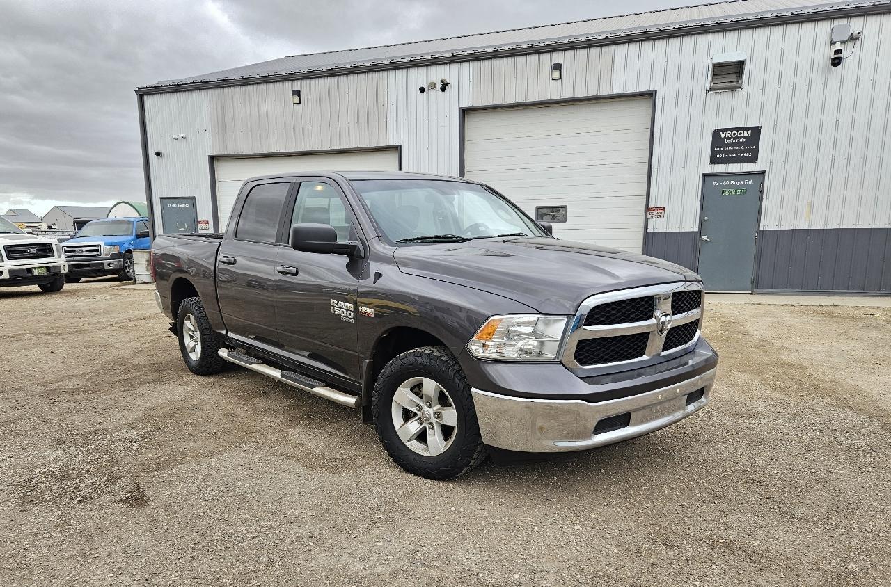 RAM 1500 Classic Tradesman Crew Cab SWB 4WD 2019
