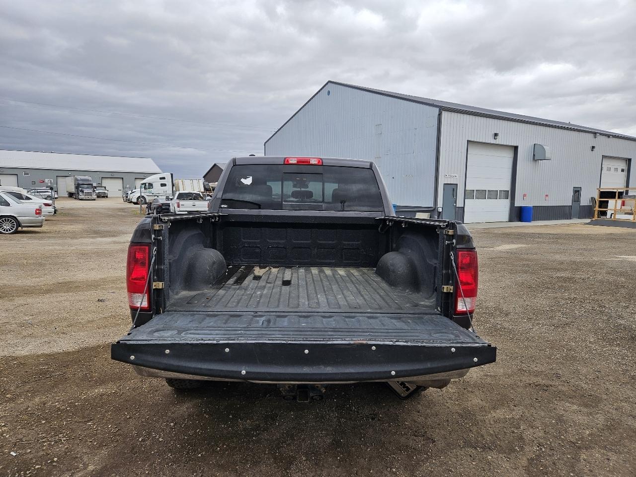 RAM 1500 Classic Tradesman Crew Cab SWB 4WD 2019